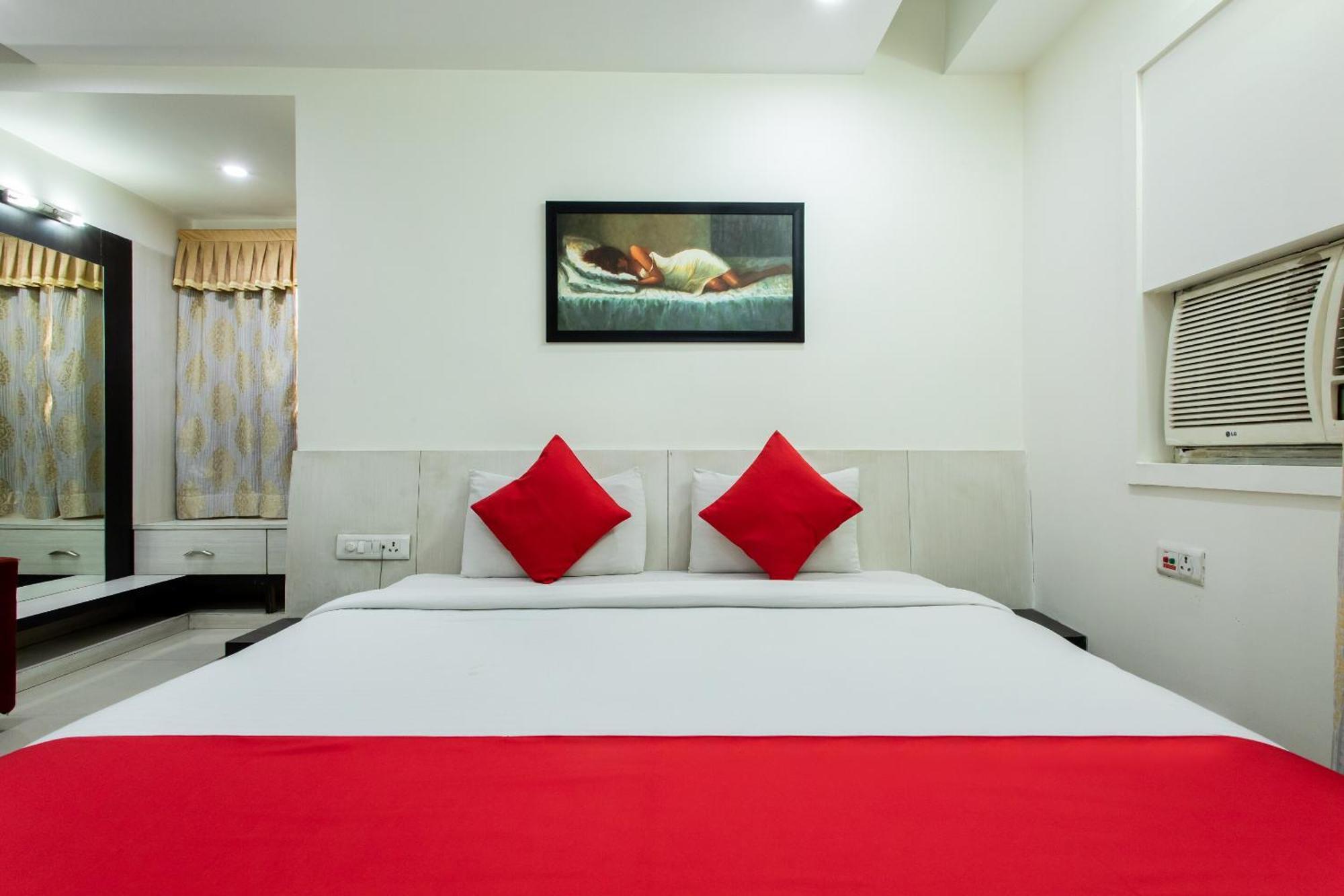 בהופאל Super Hotel O Mohit Regency מראה חיצוני תמונה