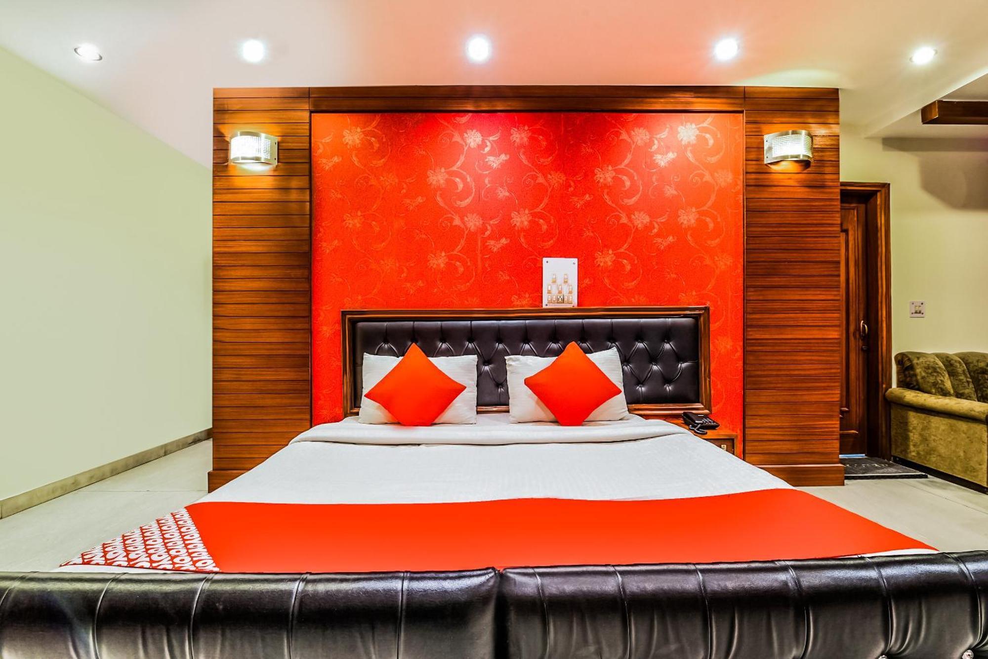 בהופאל Super Hotel O Mohit Regency מראה חיצוני תמונה